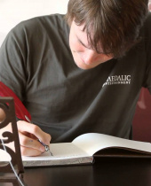 Eigener Charakter in Daedalics ‚The Devils Men‘ zu gewinnen