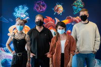  CRASH BANDICOOT 4 - MASKENBALL: HEUTE GROßE ENTHÜLLUNG     WELCHE BEKANNTEN GESICHTER STECKEN UNTER DEN QUANTUM-MASKEN AUS CRASH BANDICOOT™ 4: ITS ABOUT TIME?