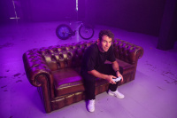 Call of Duty: Radsportlegende Mark Cavendish erschafft ein einzigartiges Rennrad