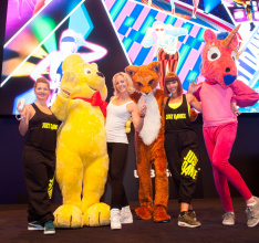 Just Dance 2015 - Isabel Edvardsson rockte die Ubisoft-Bühne