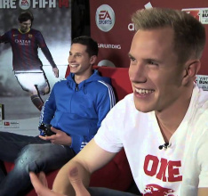 FIFA 14: Rote Karte nach zwei Minuten: Marc André ter Stegen und Julian Draxler liefern sich spannendes Duell an der Xbox One
