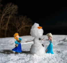 Disney Interactive wünscht Frohe Weihnachten mit festlich inszenierten Fotos beliebter Disney Infinity Figuren