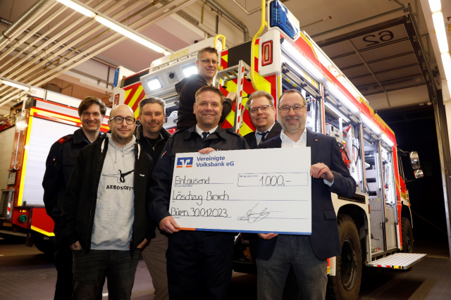 Aerosoft spendet für die Freiwillige Feuerwehr Mülheim an der RuhrNews  |  DLH.NET The Gaming People