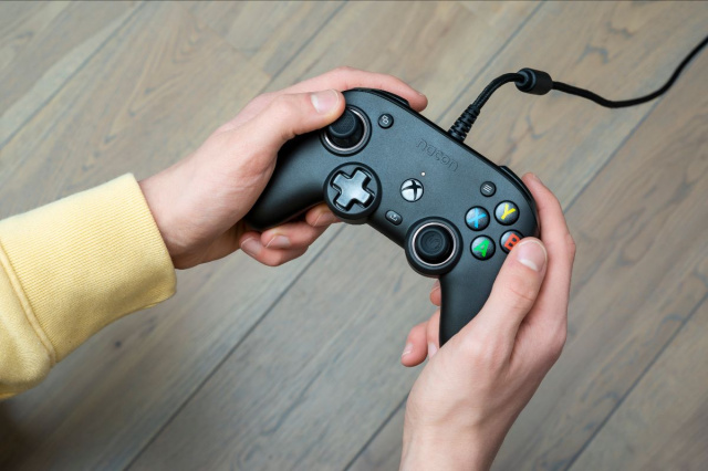 RIG pro compact controller available nowNews  |  DLH.NET The Gaming People