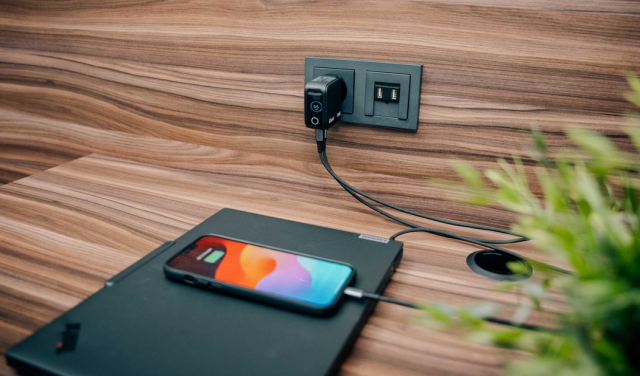 Verbatim stellt neue Mini-GaN-Ladegeräte mit Display vorNews  |  DLH.NET The Gaming People