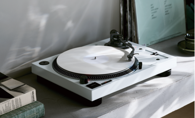 Ein Klassiker in Weiß – Audio-TechnicaNews  |  DLH.NET The Gaming People