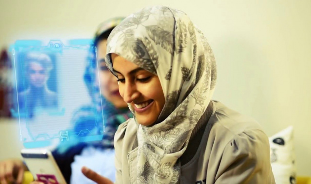 New Party Game Who Lurks Alows You to Deceive Your Friends as an Alien, or Hunt Down the Xeno Threat